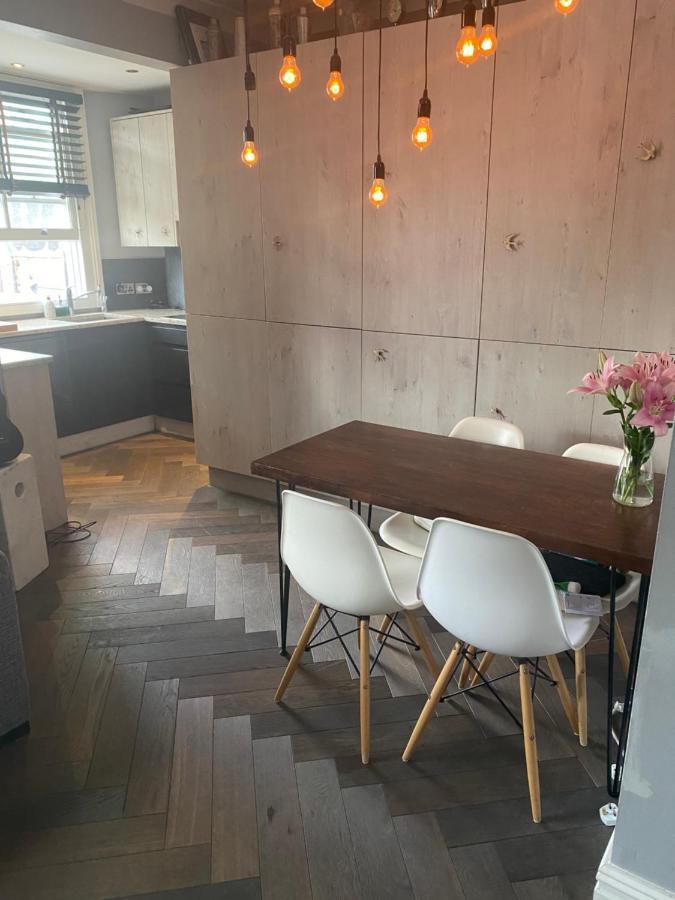 Luxury 2 Bedroom Flat Heart Of Camden London Kültér fotó